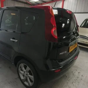 Nissan Note 1.4 N-TEQ with only 8,000 miles from new - Image 3