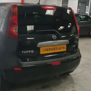 Nissan Note 1.4 N-TEQ with only 8,000 miles from new - Image 4