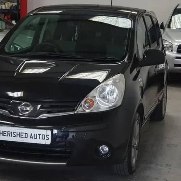Nissan Note 1.4 N-TEQ with only 8,000 miles from new
