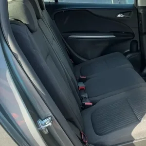 2017 Vauxhall Zafira 1.4T Design 5dr with 7 seats - Image 7