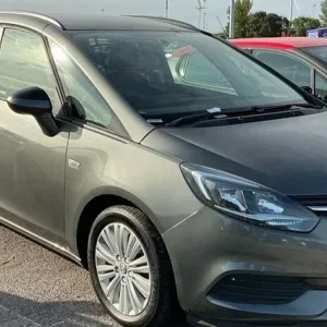 2017 Vauxhall Zafira 1.4T Design 5dr with 7 seats