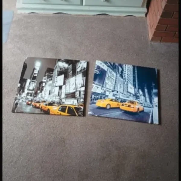2 large new York taxi pictures