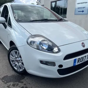2017 Fiat Punto 1.2 Punto Pop+ 5dr Hatchback Petrol Manual - Image 3