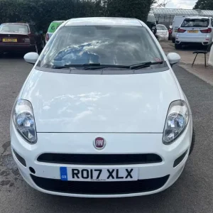 2017 Fiat Punto 1.2 Punto Pop+ 5dr Hatchback Petrol Manual - Image 4
