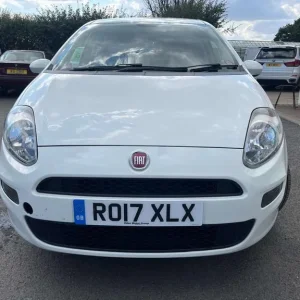 2017 Fiat Punto 1.2 Punto Pop+ 5dr Hatchback Petrol Manual - Image 5