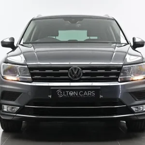 2016 Volkswagen Tiguan 2.0 TDI BlueMotion Tech SE Navigation DSG 4Motion Euro 6 (s/s) 5dr ESTATE ... - Image 3