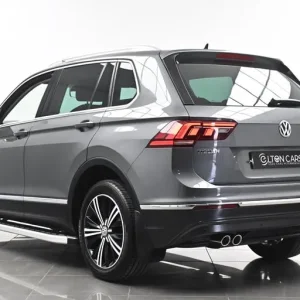 2016 Volkswagen Tiguan 2.0 TDI BlueMotion Tech SE Navigation DSG 4Motion Euro 6 (s/s) 5dr ESTATE ... - Image 8