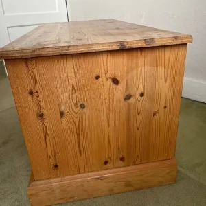 Pine 2 door ottoman - Image 3