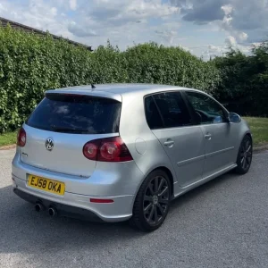 Volkswagen Golf 2008 3.2L Manual 5-door Hatchback - Image 4