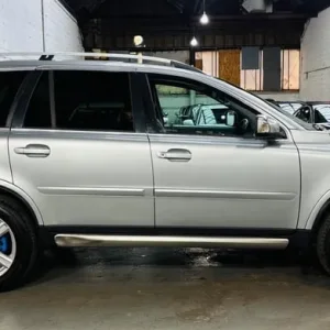 2010 Volvo XC90 D5 R-Design Estate - Image 8