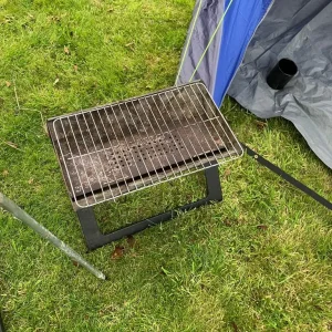 Family size tent and camping gear - Image 5