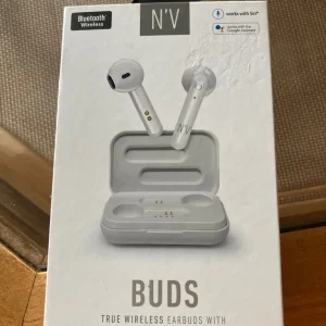 N,V Earbuds