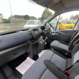 2016 Vauxhall Vivaro 1.6 CDTi Panel Van - Image 3