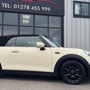 2019 MINI Cooper Classic Convertible 1.5 (s/s) 2dr - Image 4