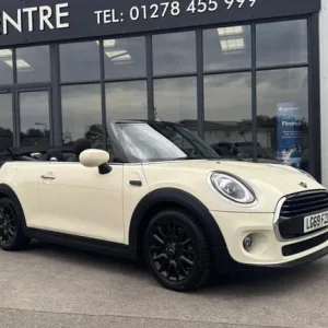 2019 MINI Cooper Classic Convertible 1.5 (s/s) 2dr - Image 6