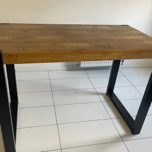 Dining table with breakfast bar and 2 bar stools - Image 4