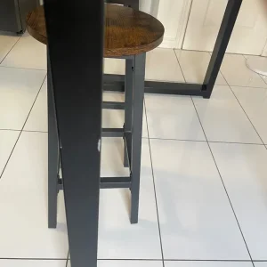 Dining table with breakfast bar and 2 bar stools - Image 8