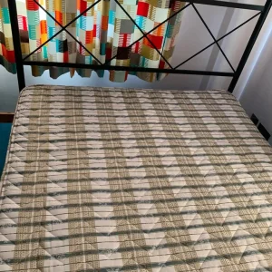 Double bed and mattress - Image 2