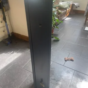 3 Shotgun cabinet
