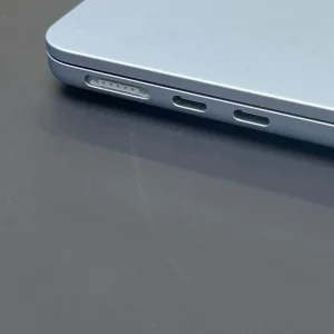 MacBook Air M4 13-inch Sky Blue – 16GB RAM, 250GB Storage - Image 7