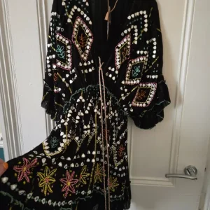 Beautil sequence dress - Image 4