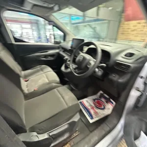 2019 Citroen Berlingo 650 Enterprise Blue HDi Panel Van - Image 6