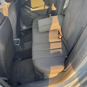 Volkswagen Passat 2007 Manual 4-door Saloon - Image 4