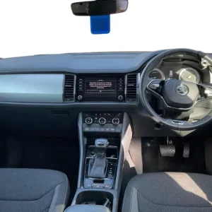 Skoda Kodiaq 1.5 Tsi 5-door SUV with 7 seats and parking sensors - Image 7