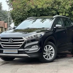 2017 Hyundai Tucson CRDi SE Nav SUV Diesel Automatic - Image 3