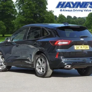 2025 Ford Kuga 1.5 EcoBoost ST-Line 5-door hatchback petrol manual - Image 3