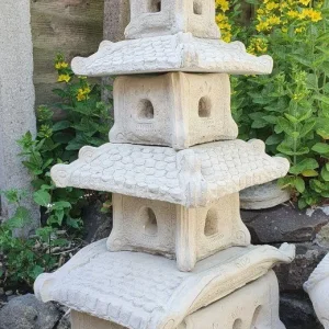 4-tier pagoda garden ornament