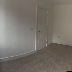Unused Carpet and Underlay from New Build Home - Image 2