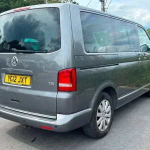 2012 Volkswagen Caravelle 2.0 BiTDI Executive DSG Euro 5 5dr MPV Diesel Automatic - Image 5