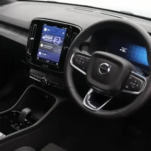 2025 Volvo EX40 Single Motor Extended Range Plus - Image 4