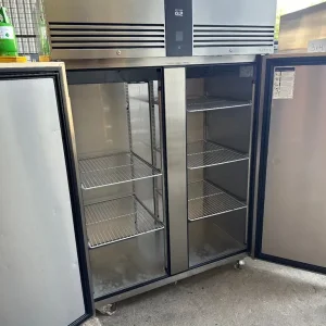 Commercial fridge - Image 2