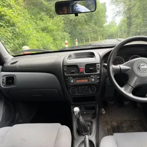 2005 Nissan Almera 1.5 S hatchback - Image 5