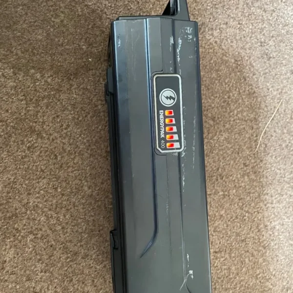 Giant 36v battery and charger