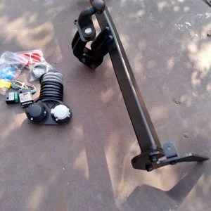 PEUGEOT OR CITROEN TOW BAR
