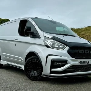 2020 Ford Transit Custom 2.0 EcoBlue Limited L1 H1 Euro 6 5dr Panel Van Diesel Manual - Image 4