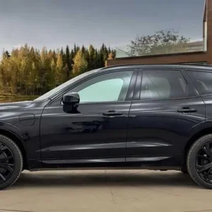 2024 Volvo XC60 T6 Plus Black Edition Estate - Image 6