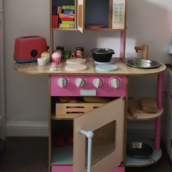 Wooden kitchen toy