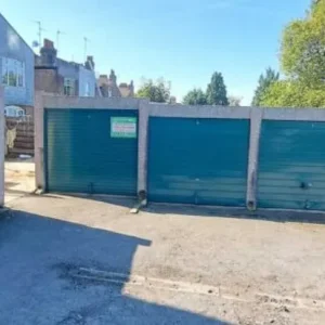 Garage space in Northampton, West Northamptonshire - Image 2