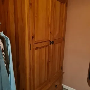 Pine Double Wardrobe & Chest of Drawers - Image 4