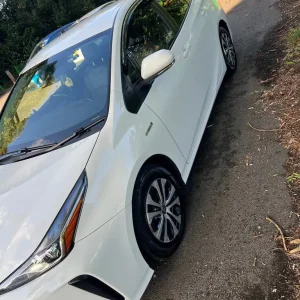 Toyota Prius 2020 UK Model 1798cc 5-door Hatchback - Image 2