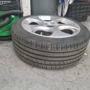 Genuine 17" Monza Alloys and tyres refurbished - Image 3