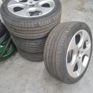 Genuine 17" Monza Alloys and tyres refurbished - Image 5