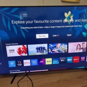Samsung 55 inch smart tv - Image 2