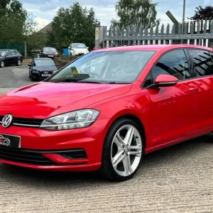 2019 Volkswagen Golf 1.6 TDI S Euro 6 5-door Hatchback Diesel Manual - Image 5