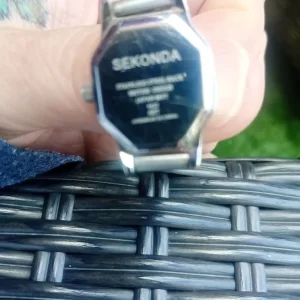 Womens sekonda chrome watch - Image 4