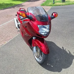 Honda CBR1137 Blackbird 2001 - Image 2